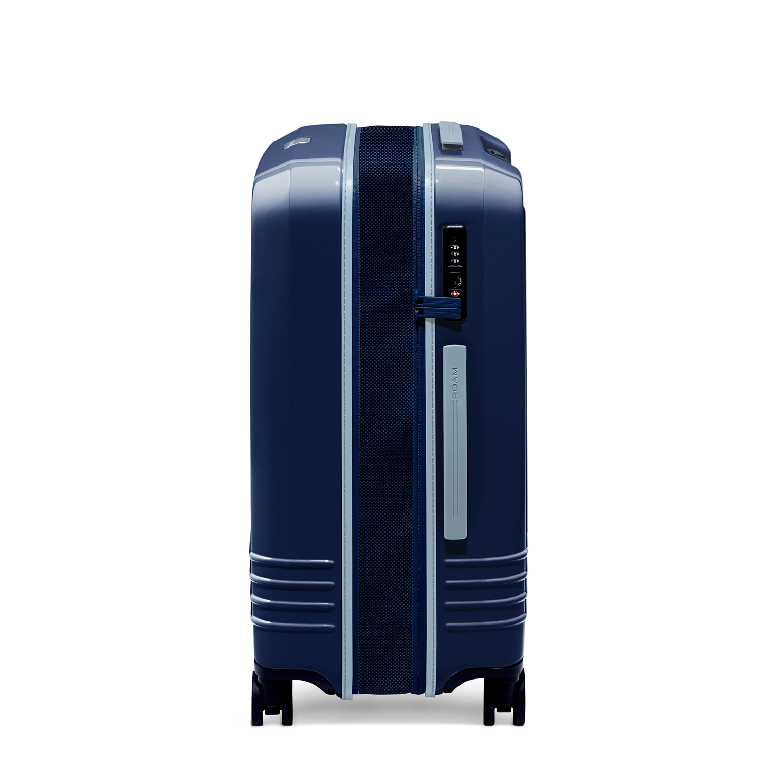 Large Check-In Expandable – ROAM Luggage