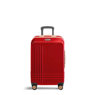Carry-On Expandable Front view