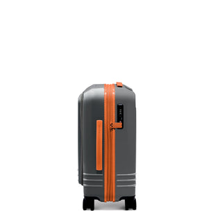 Carry-On Front Pocket Expandable Expanded Side view