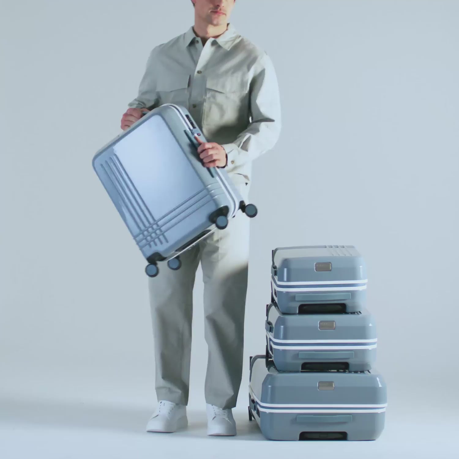 ROAM Carry-On – Lightweight Hard-Shell Customizable Luggage – ROAM